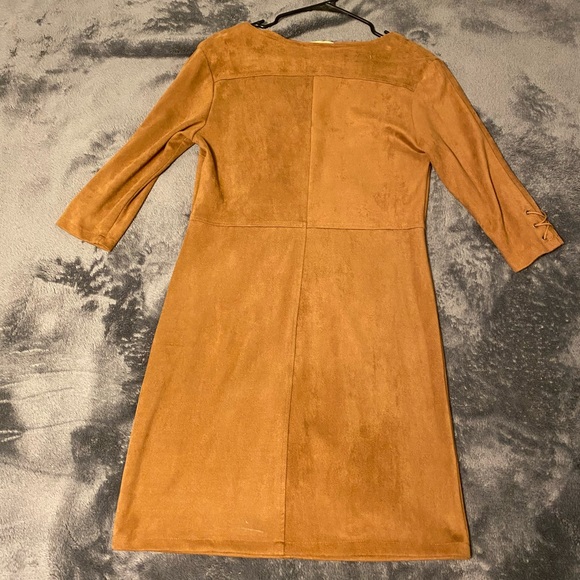 Barley used authentic Gold & Silver dress - Picture 2 of 2